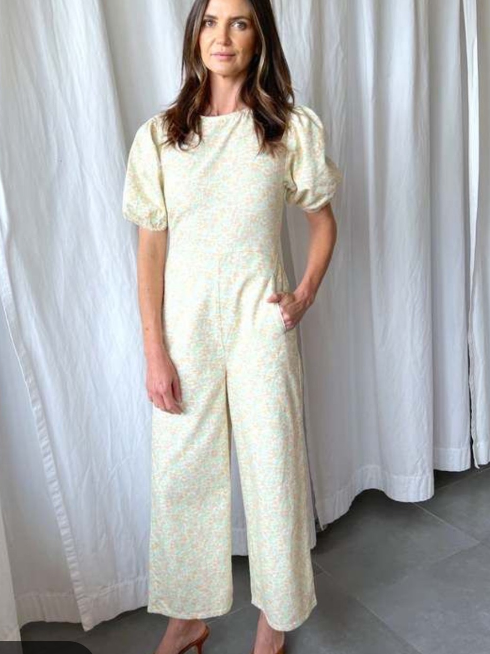 RIXO Ainsley Floral Denim Jumpsuit Cropped Wide Leg 6 - Picture 4 of 10